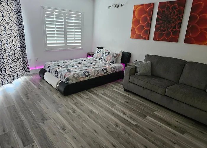 Cozy Condo On International Dr. Near Universal Studios
